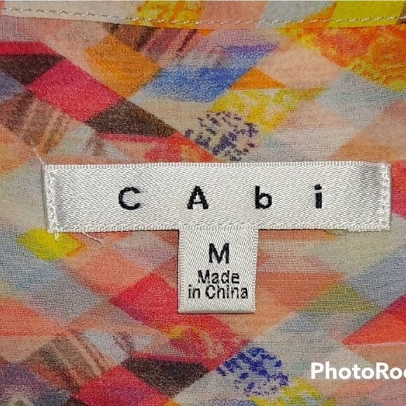 Cabi Avery multi colored sleeveless Aztec top - Picture 2 of 8